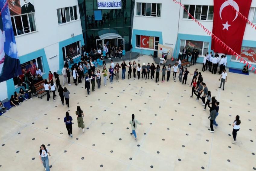 19 MAYIS ATATÜRK'Ü ANMA VE GENÇLİK SPOR BAYRAMI